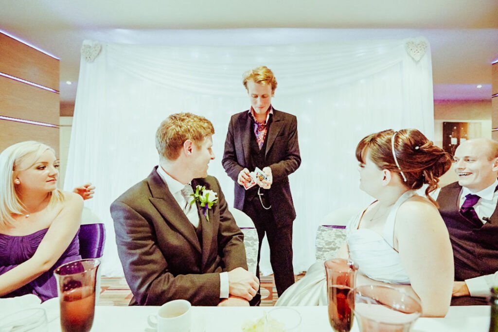 wedding-gallery-wide-04 Top table show - Happy couple